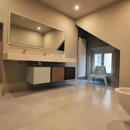 Natta Bed & Breakfast Uggiate-Trevano